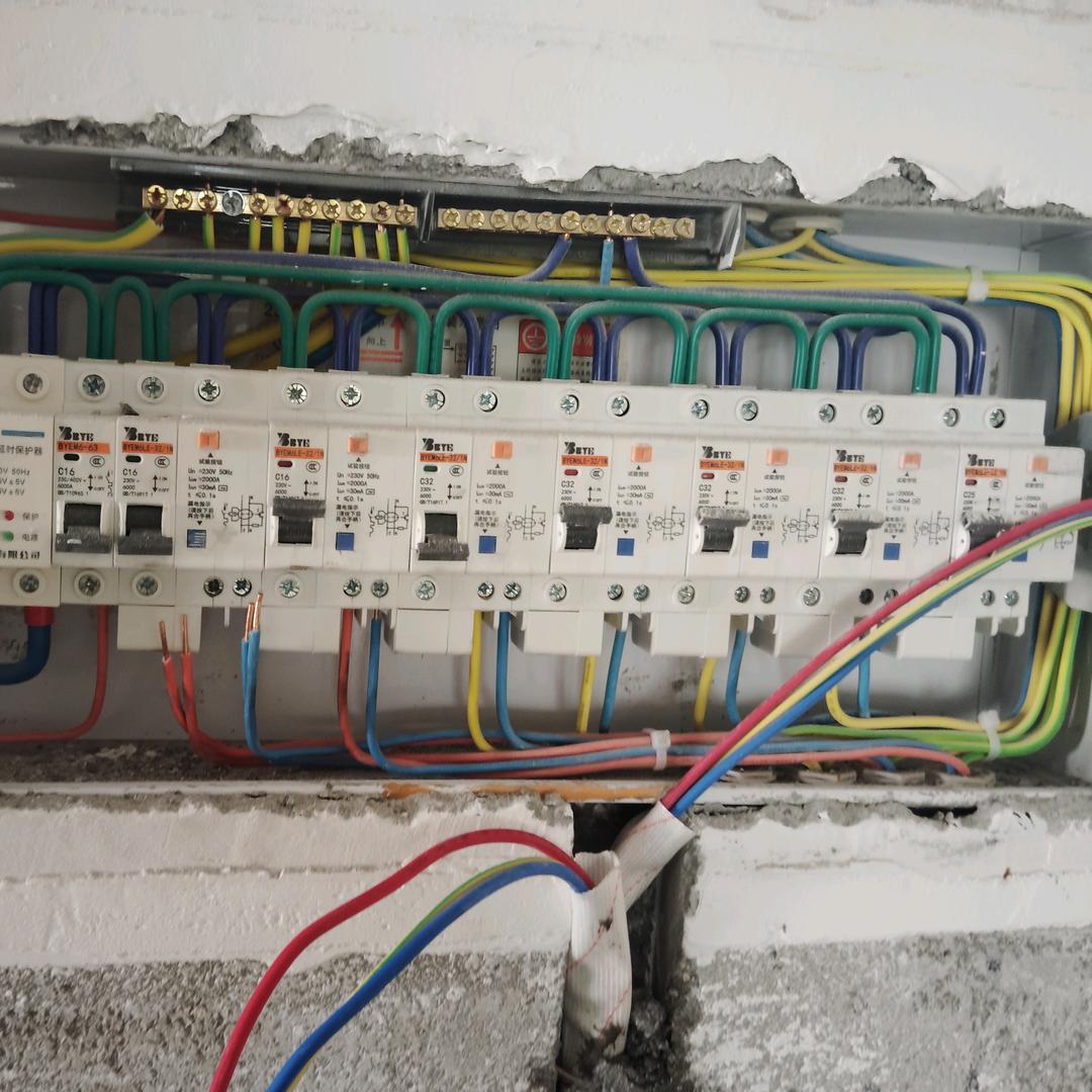 等风等雨我会等你