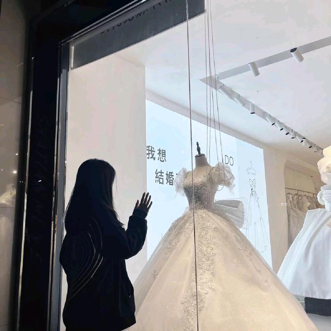 不记得名字_(:з」∠)_
