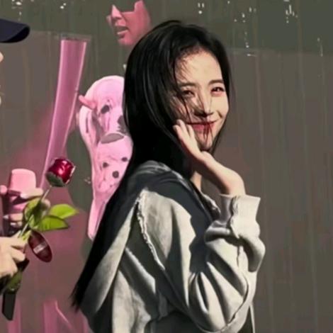 摆烂的黄色牛肉方便面ᵉⁿ