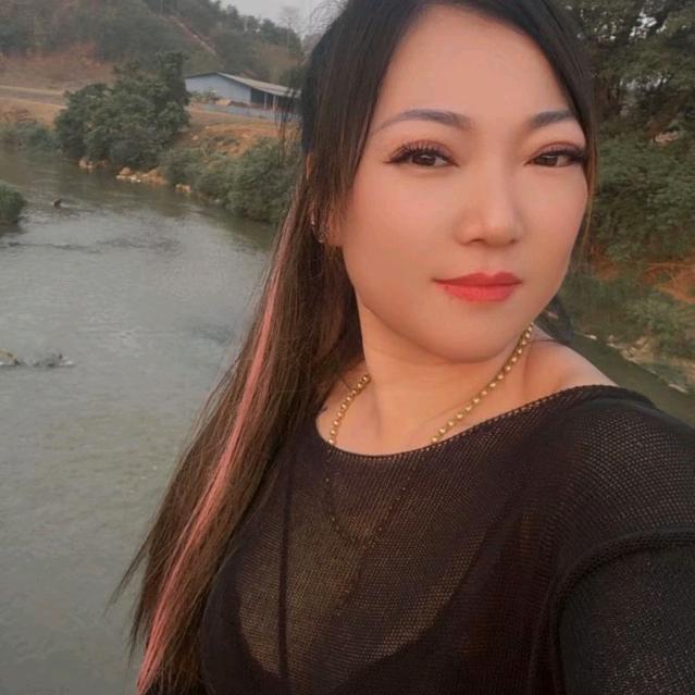 🌳单身🌸小胡姐💰💃👠