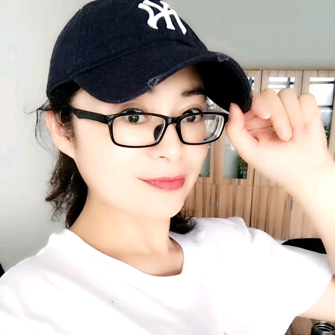 向阳⁷⁷⁸