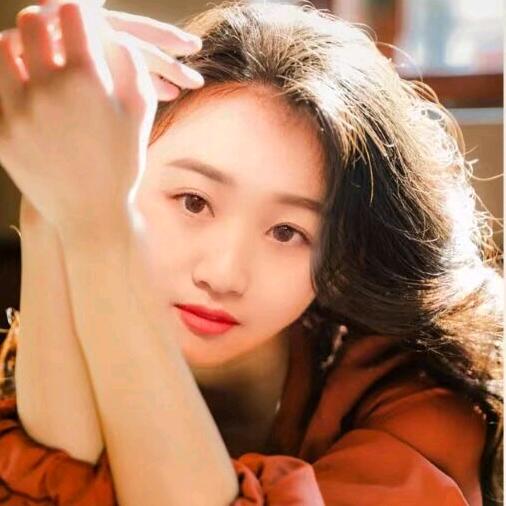 ChꕤenLෆi