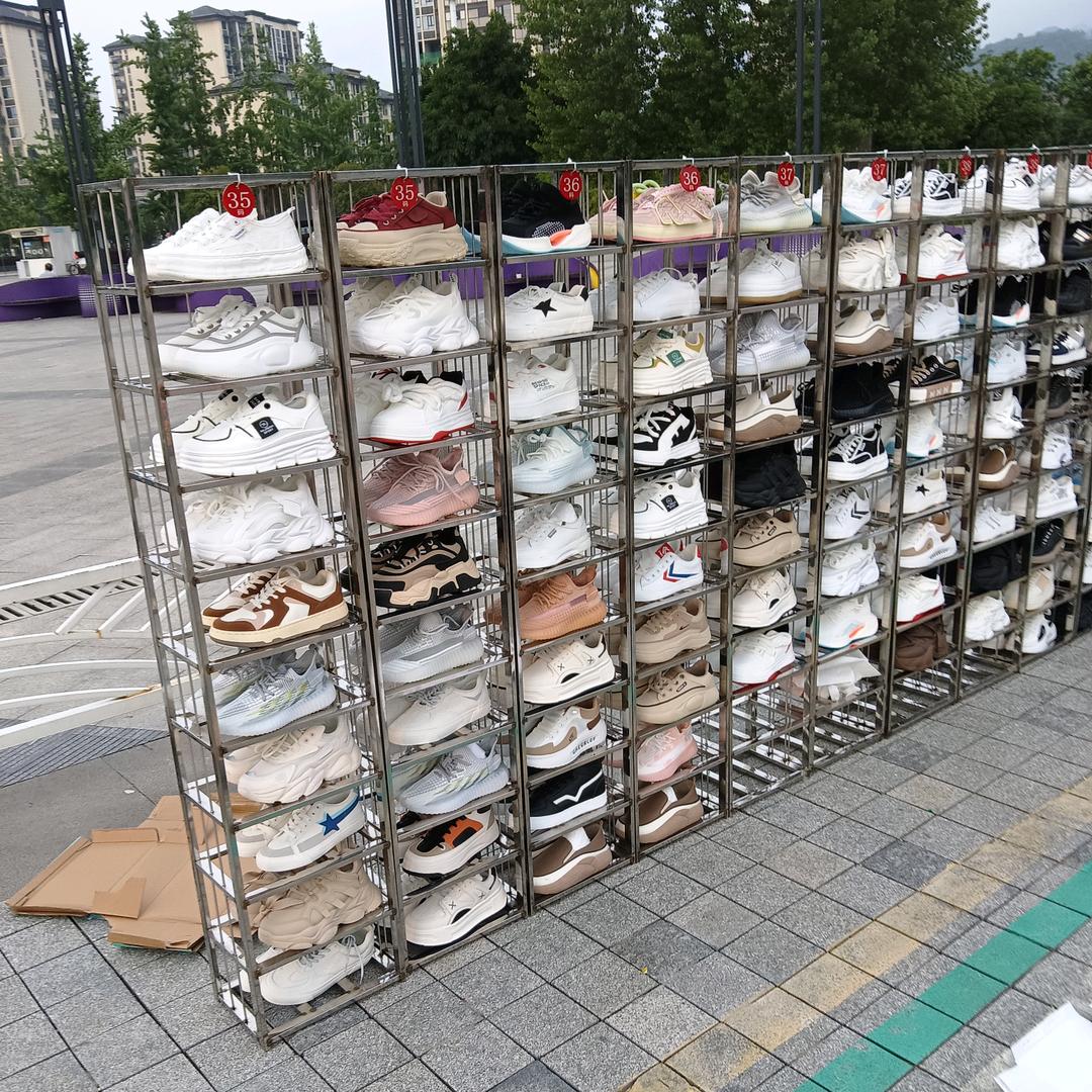 专柜断码鞋清仓处理