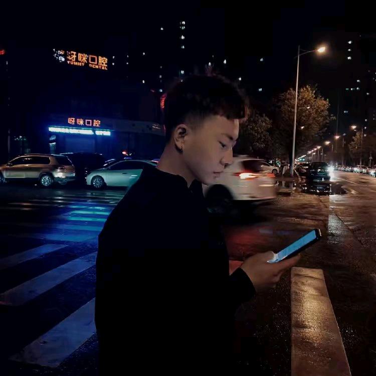 小肚溜圆