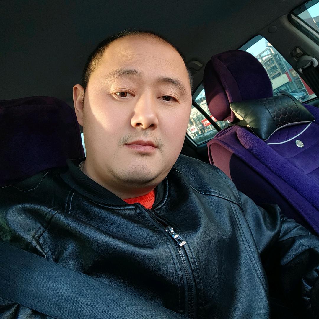 周歌，
