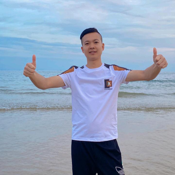 向钱看✌️