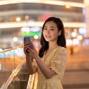 媚儿