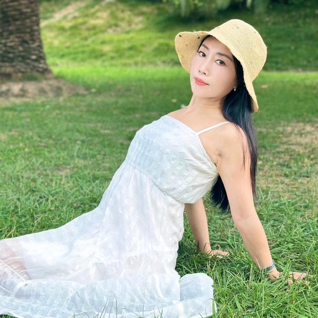 圣伽瑜伽李老师