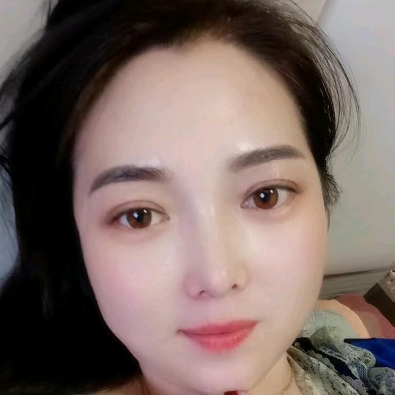 带刺的红玫瑰
