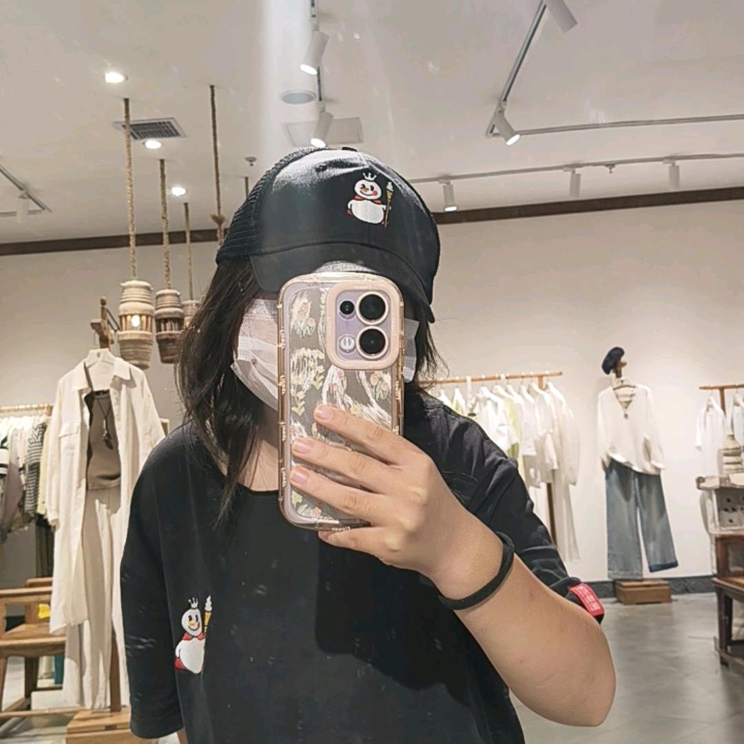 小月吖😁