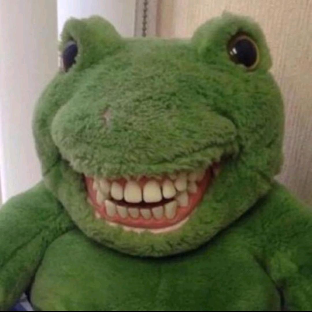 疯癫大学生挣窝囊费