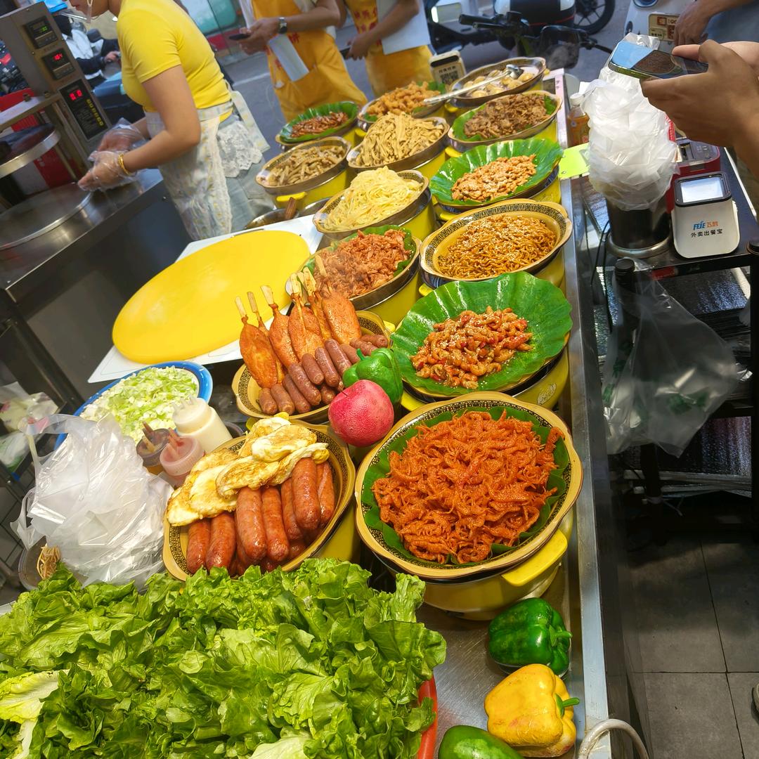 小朱卤肉卷官方号