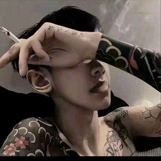 ༄འཛུམ༴🍁