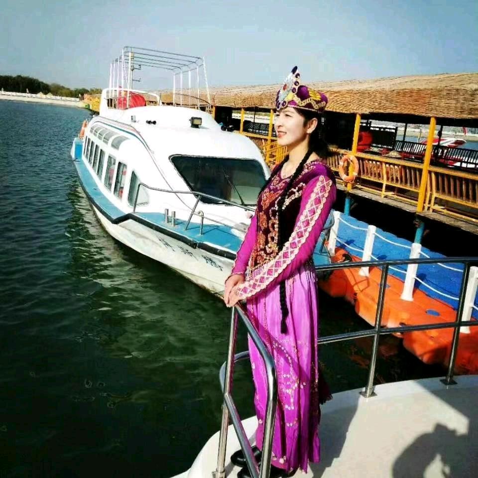 带您吃喝玩乐🍜🍹🏂🍭