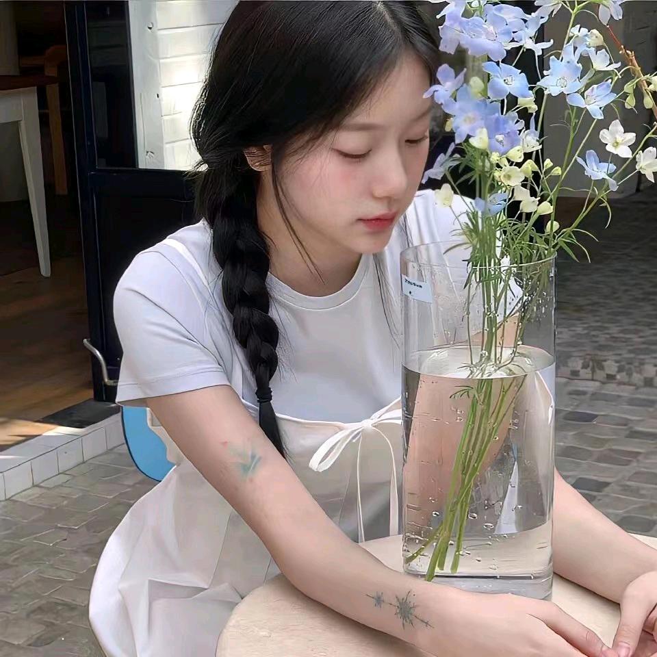 浔..