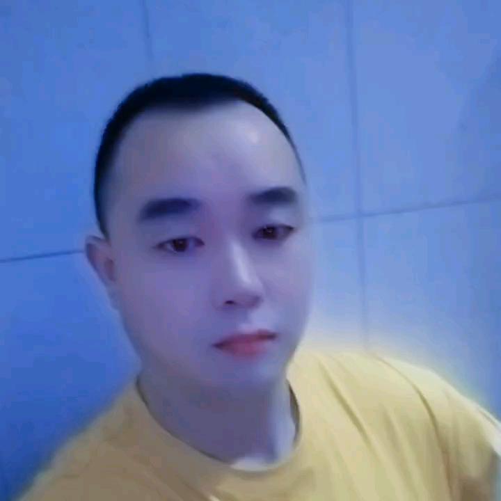 哥在抱抱你👬🌹🌹