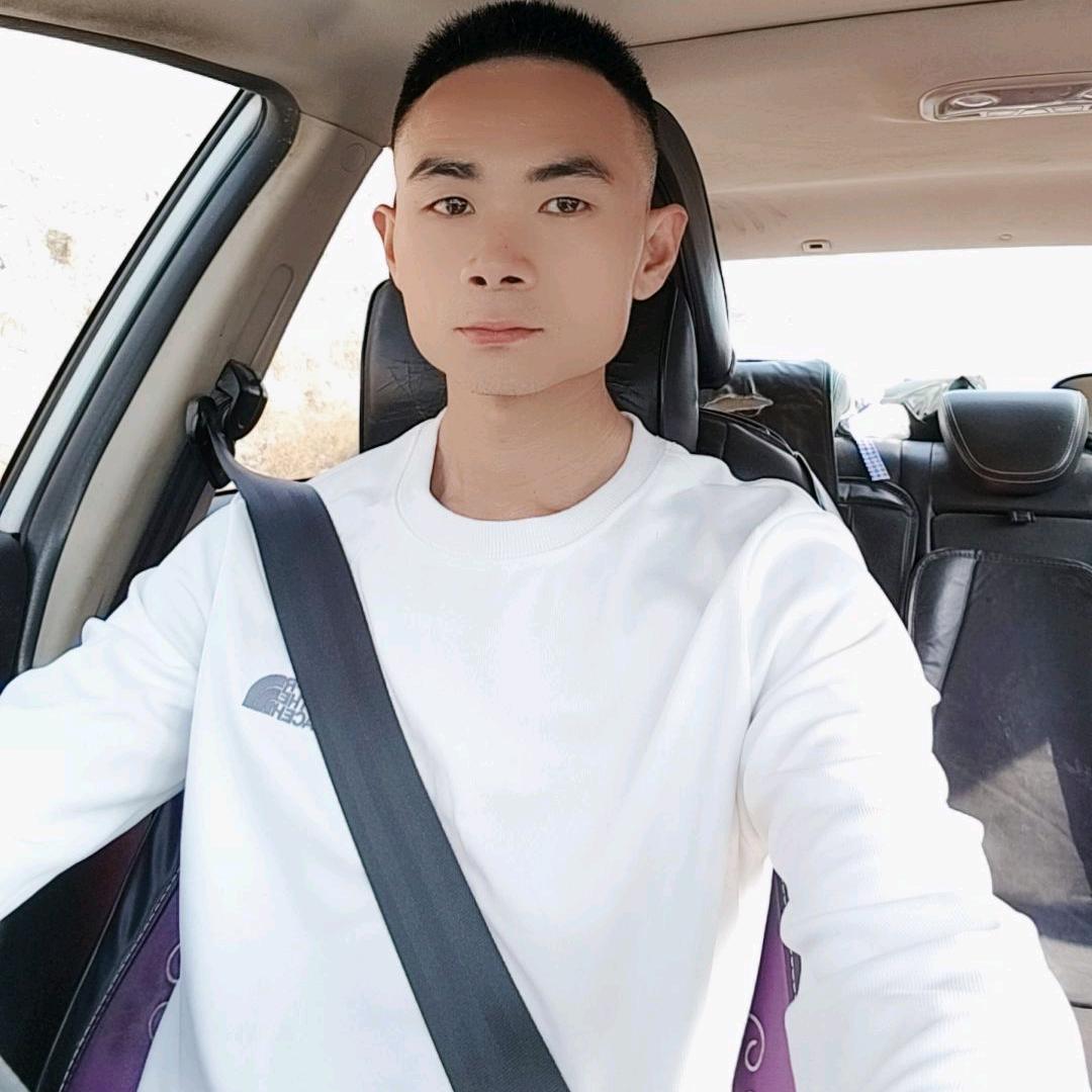 郑子明     挖机出租