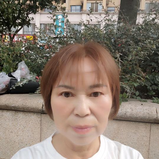 粮姐上午9点5l开直播：51