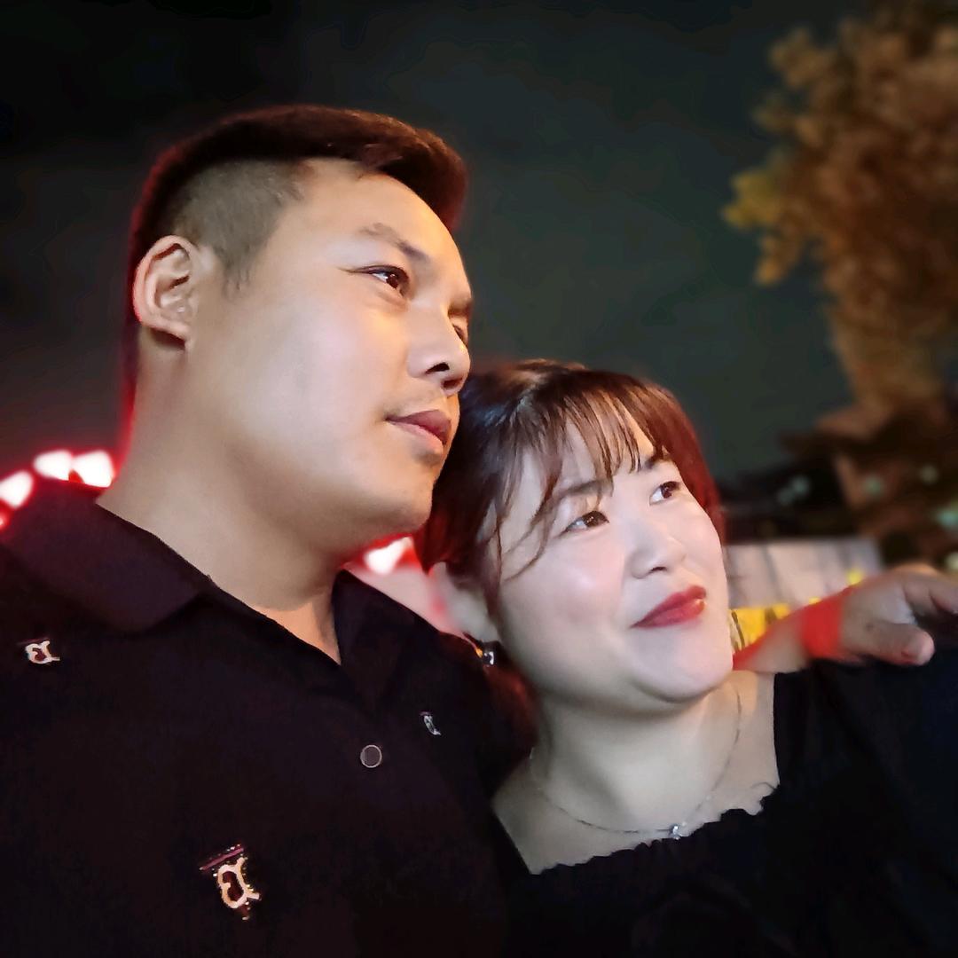 ꧁༺ༀൢ㿝氼ༀ༻꧂: