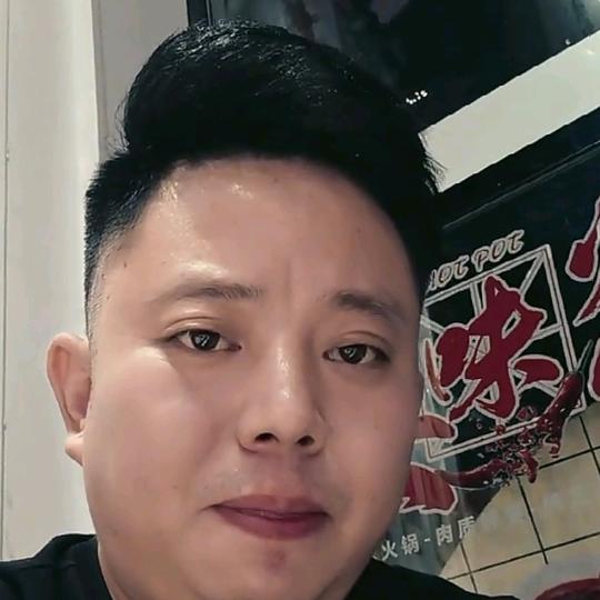 踮起脚尖吻不到爱