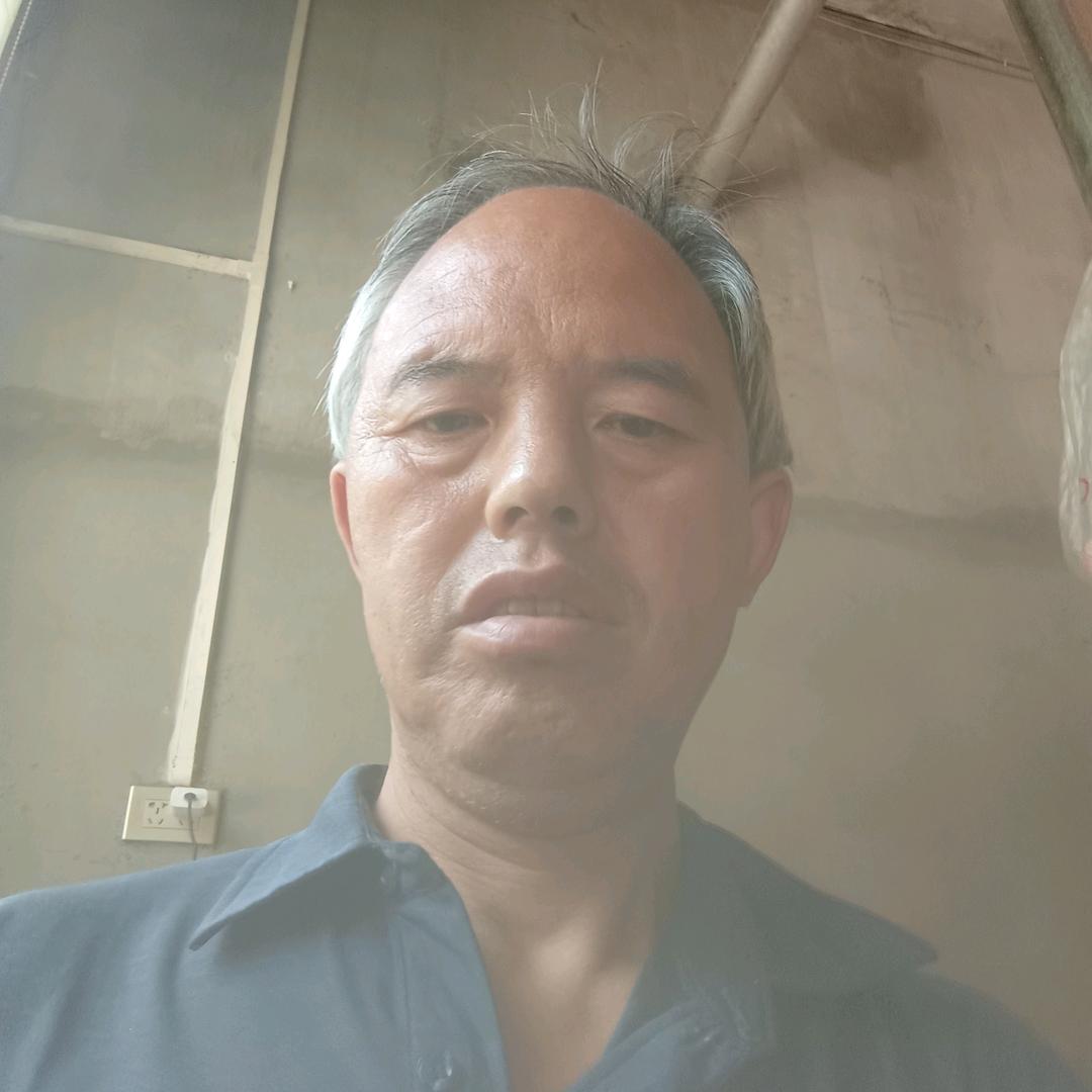 罗忠华