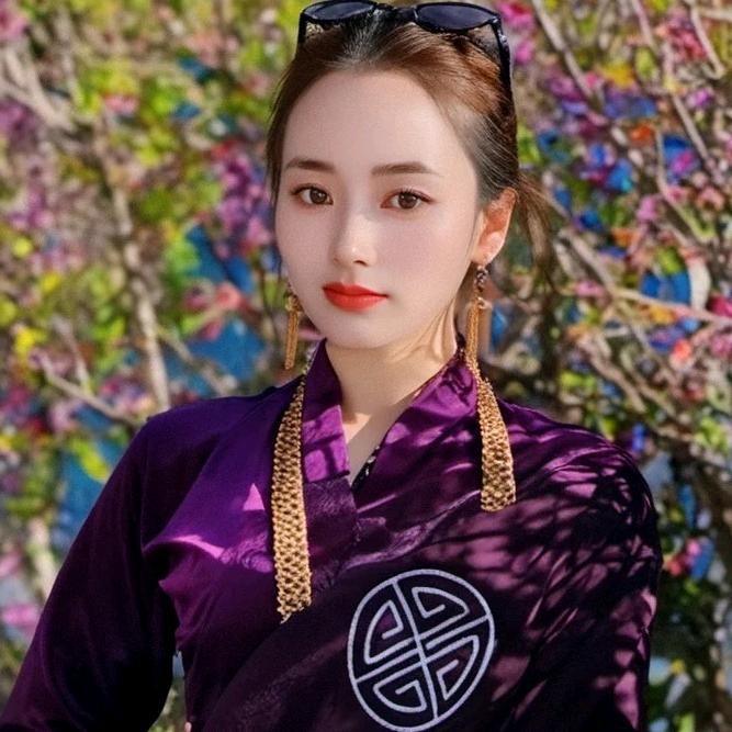 西藏姑娘