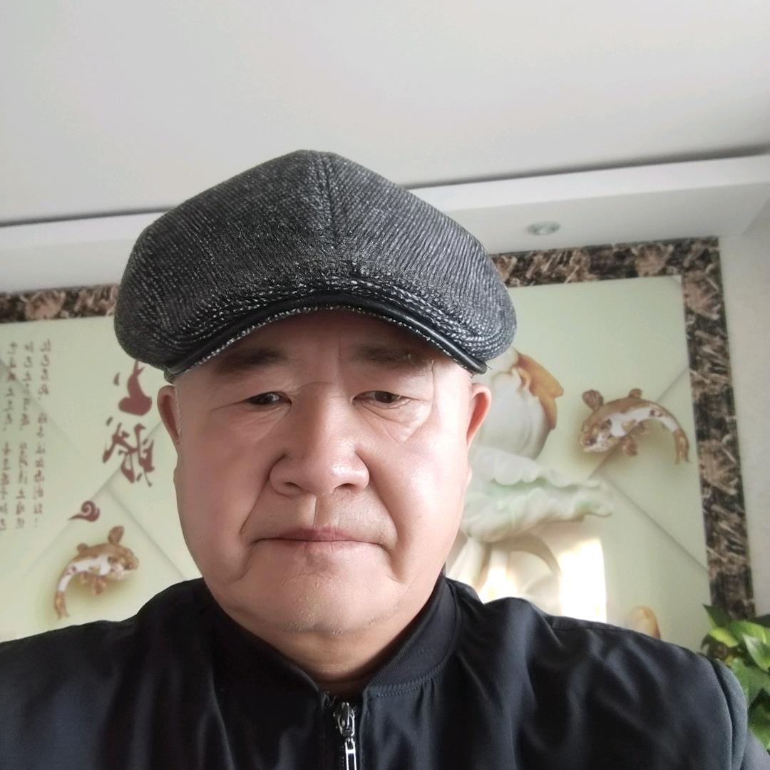 陈贤俊。