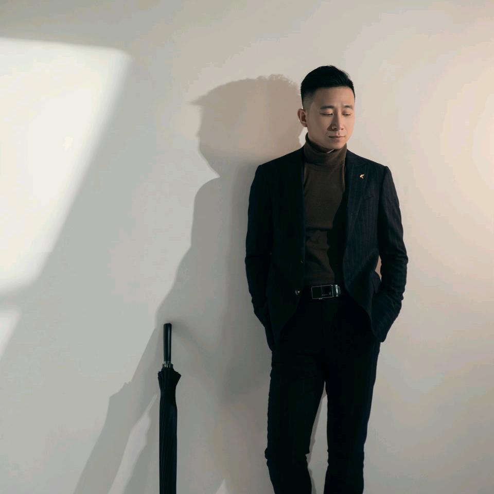 华伟明阳