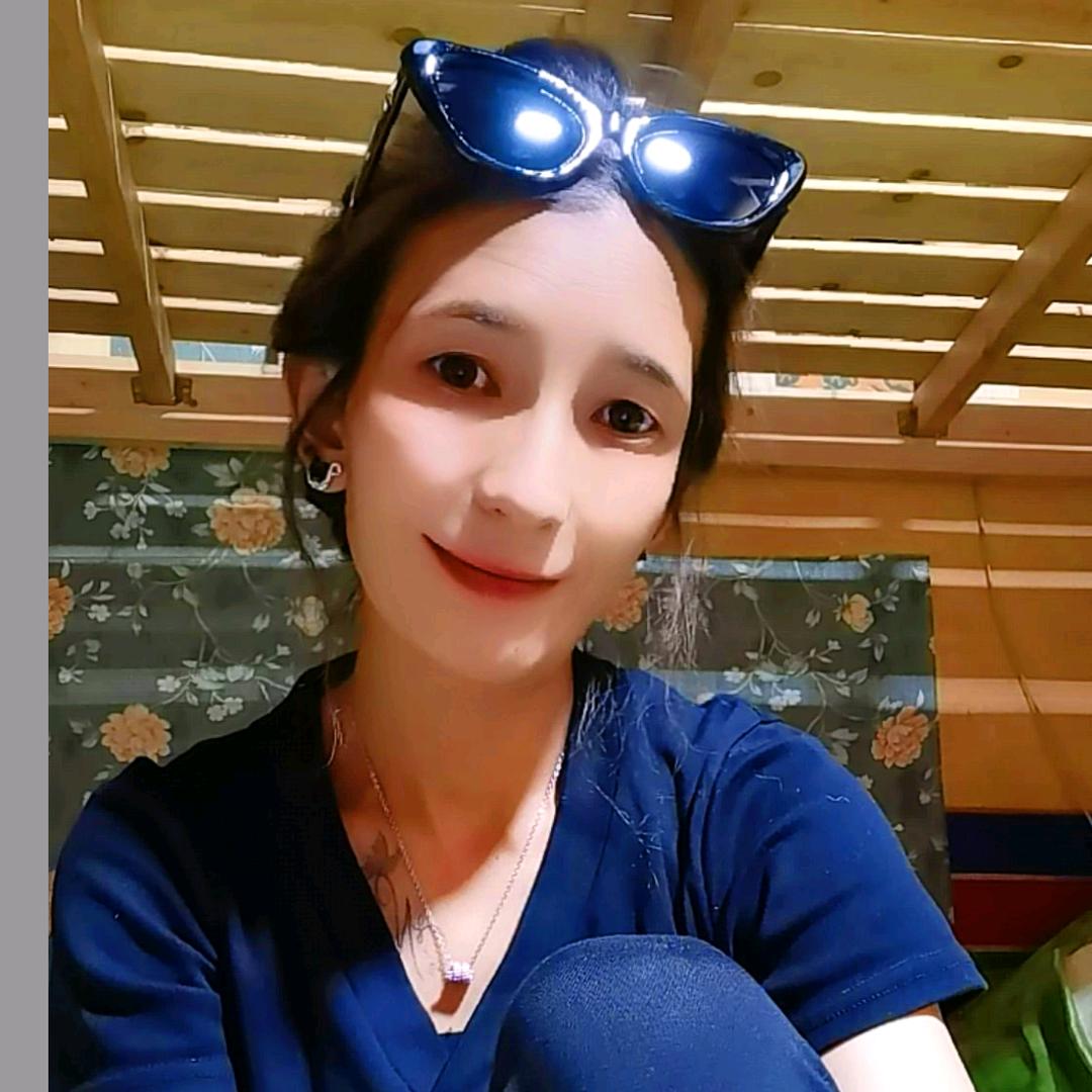 堆龙卓玛