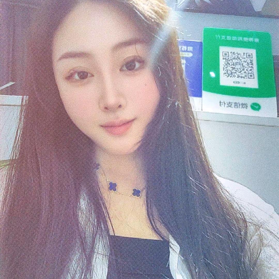 秦某