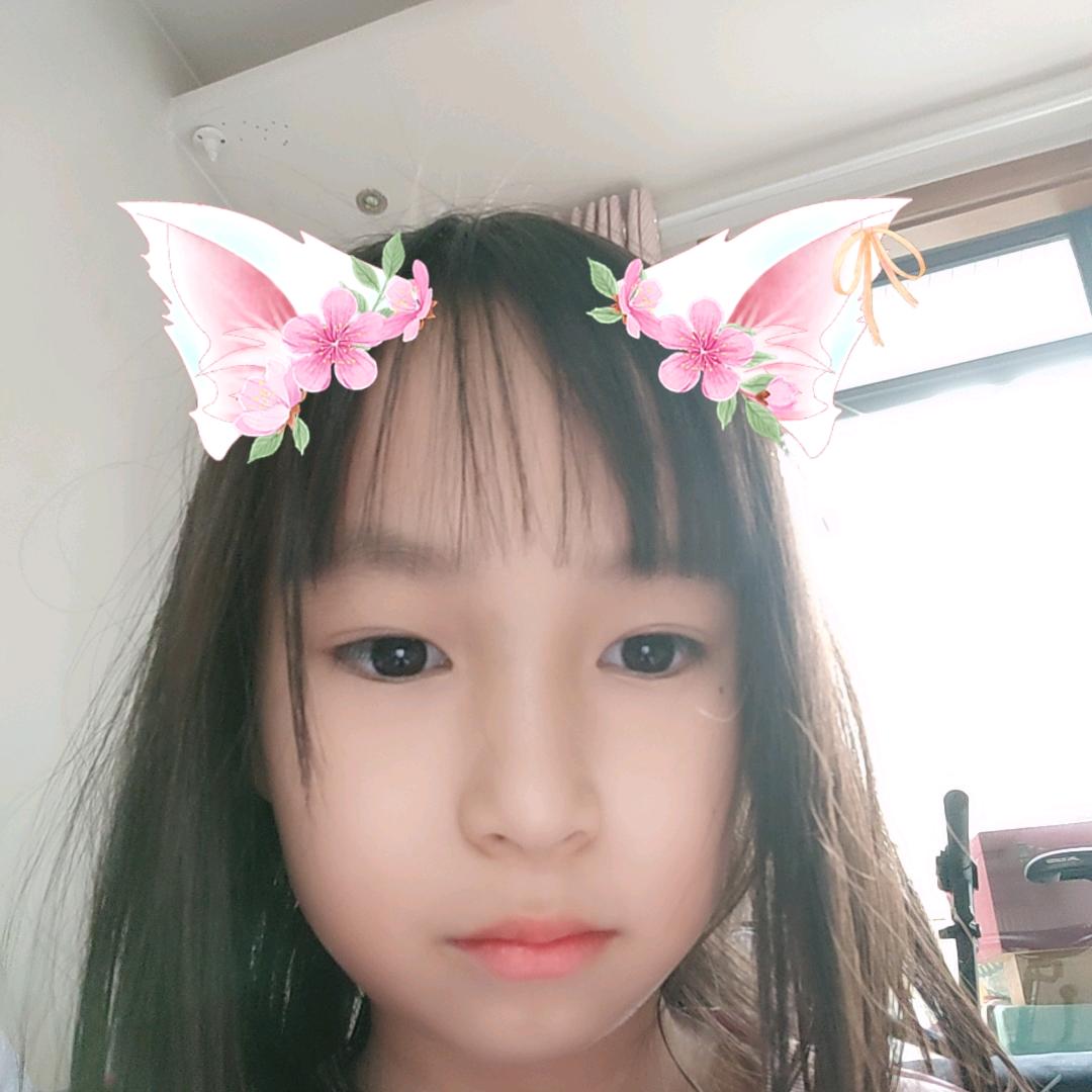 刘溱溱同学