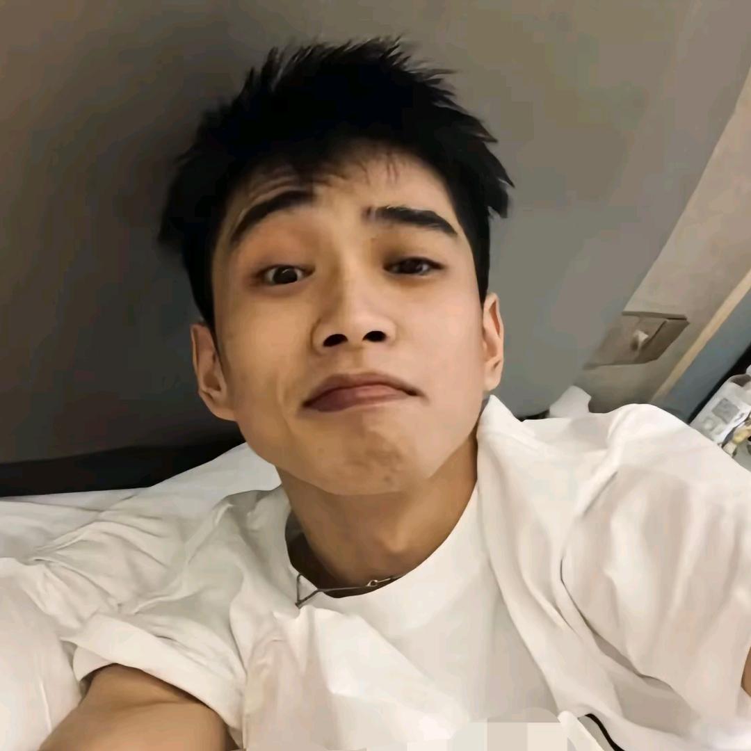 zao 少⚜️