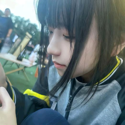 恨我天真偏执