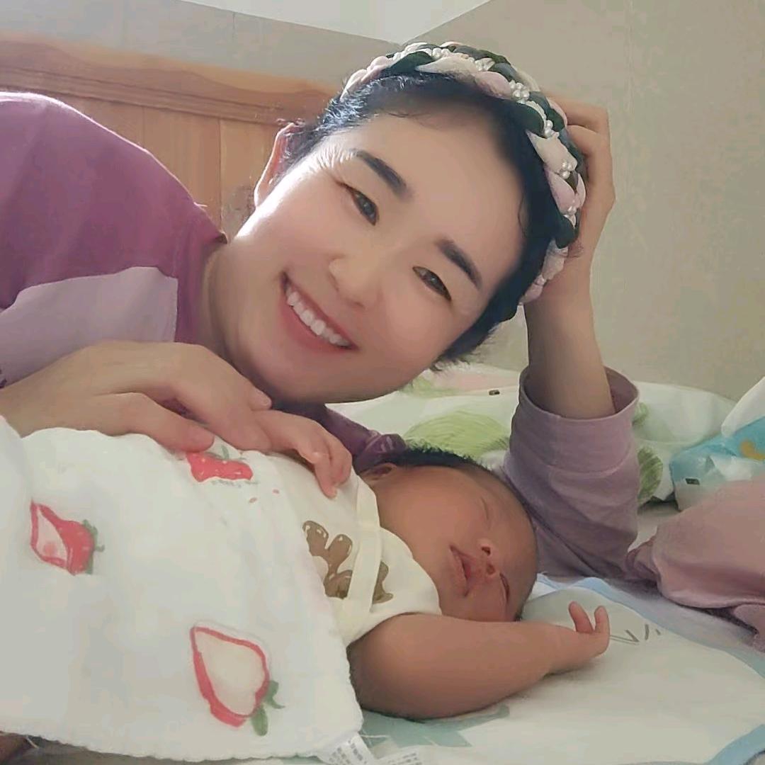 🌾月嫂笑笑💐