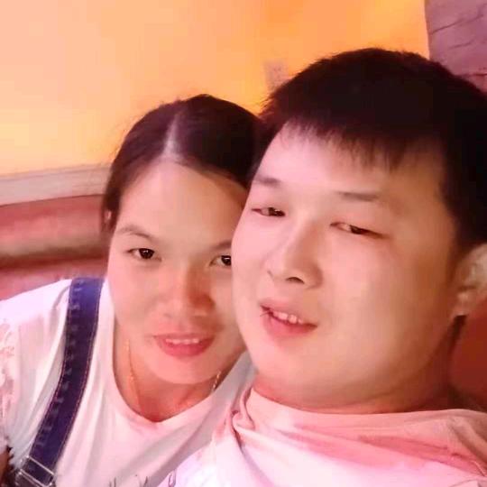 啊烦大叔丶
