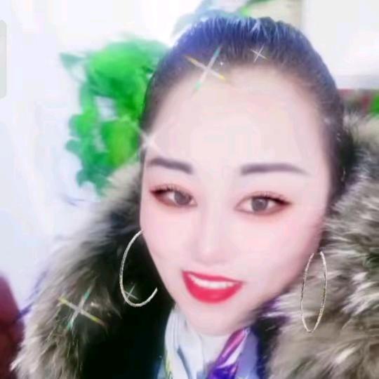 一个人生活。