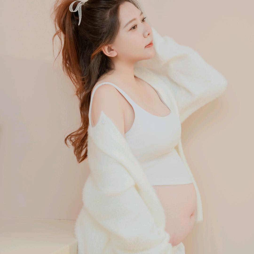 汣