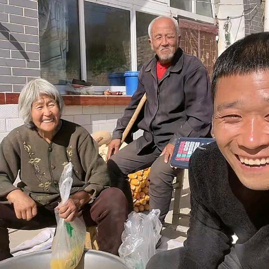 鲁憨憨