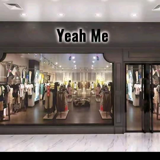 Yeah Me 也觅 - 穿搭分享🎈