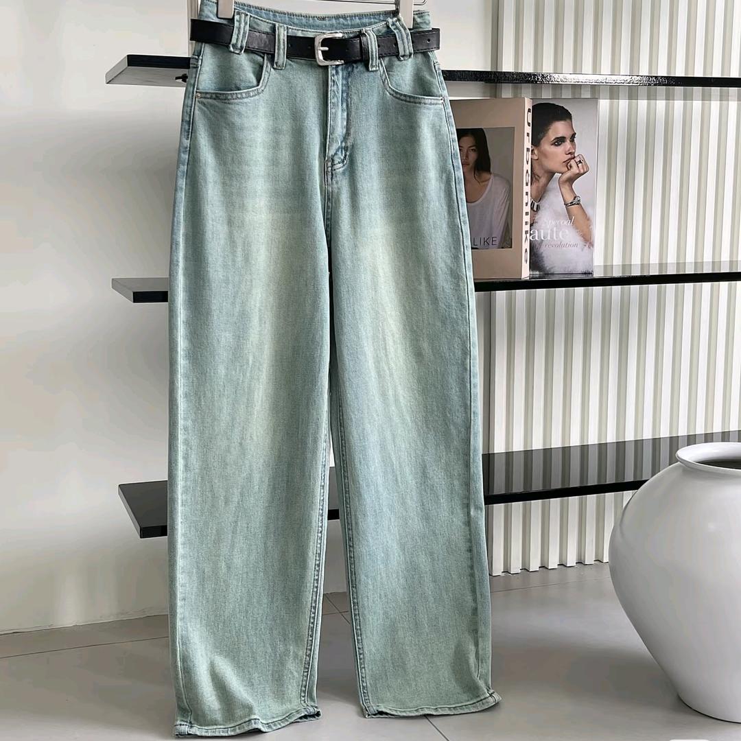 于芯牛仔服饰工厂店
