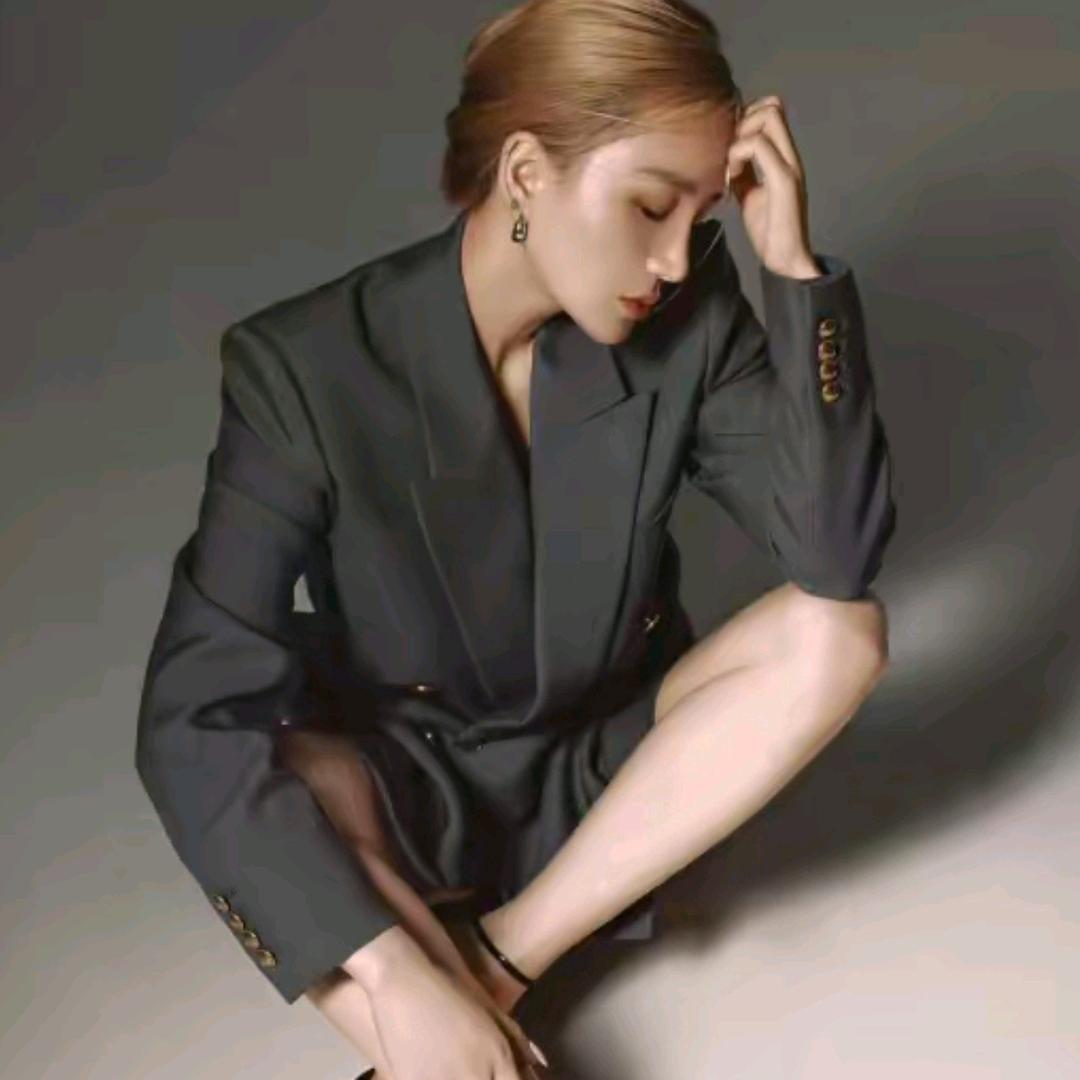洛哥  女装