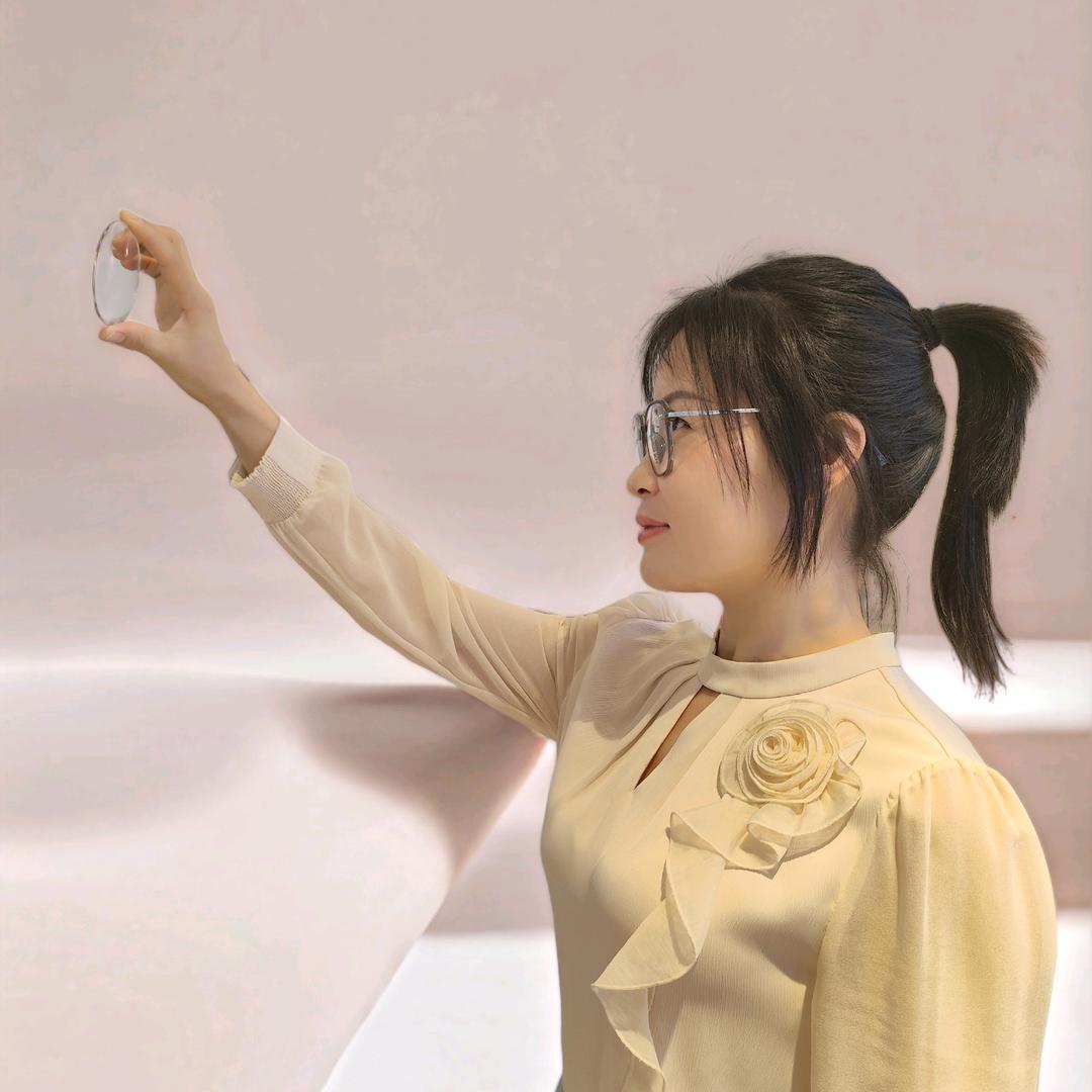 哈罗说眼镜
