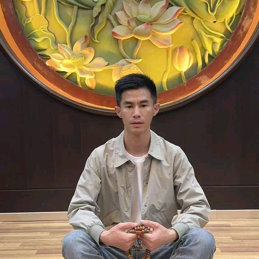 九华山菩然（旅修班）