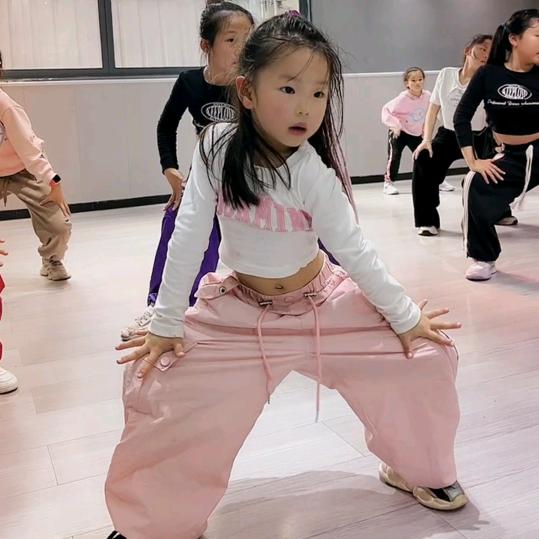 D7小孩姐