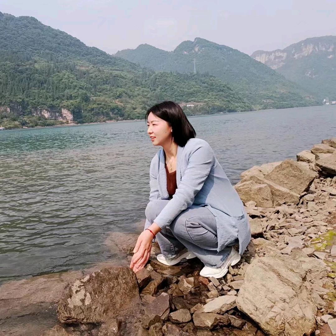 小菜养殖妹
