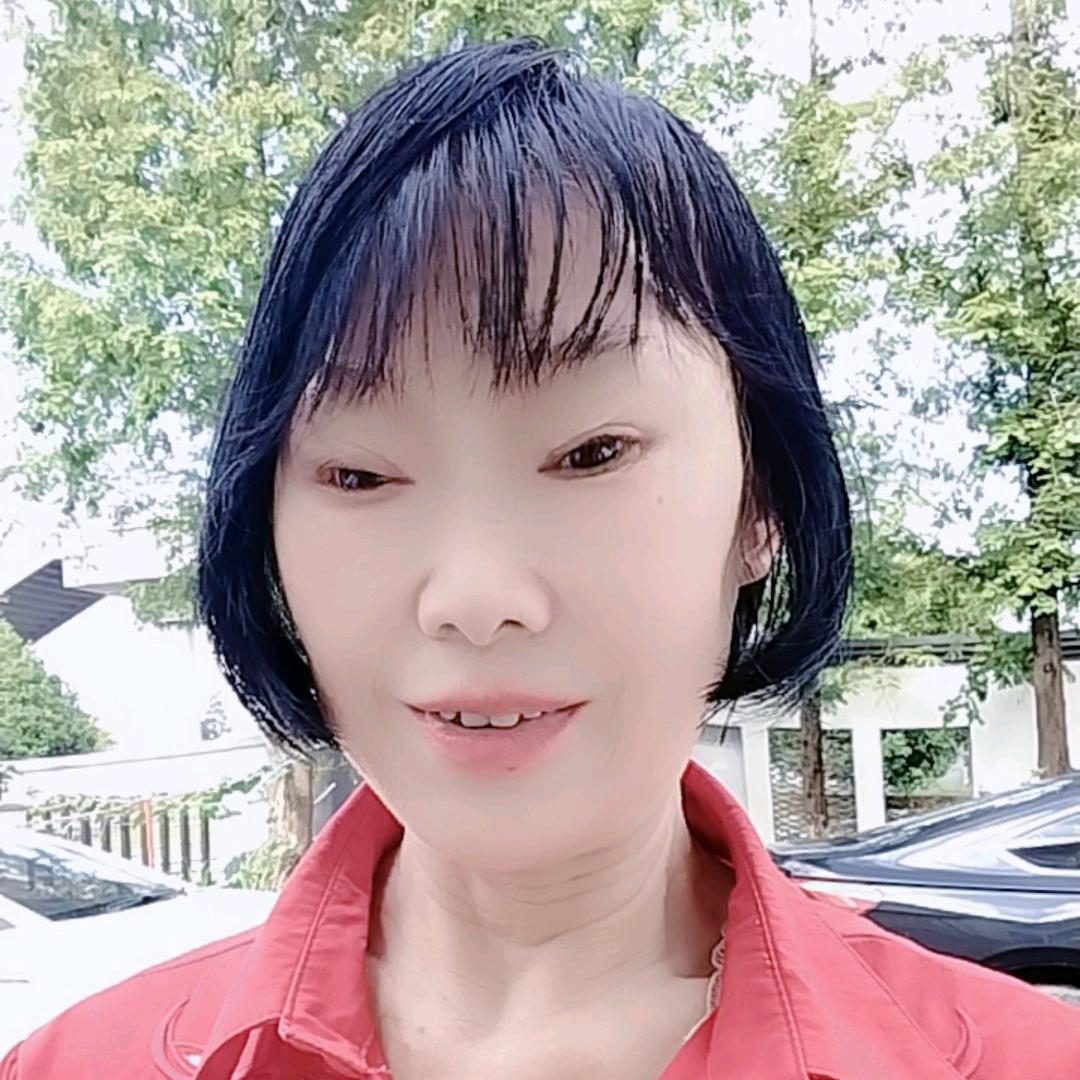 向兰英🦋（早上6点40首播）