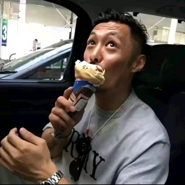 ㅤㅤㅤ与春吝惜-.