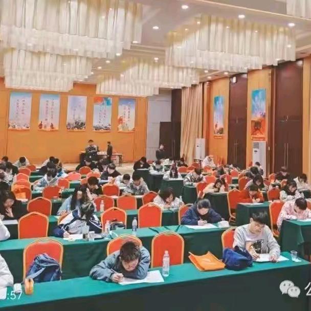 升学指导叶老师