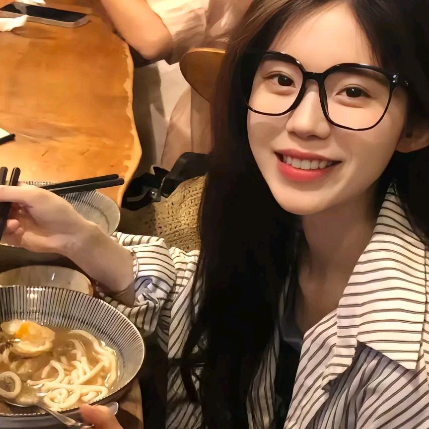 小恐龙隆