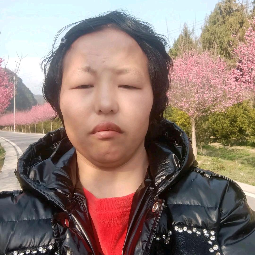 洪牛妹。早上8点50开播